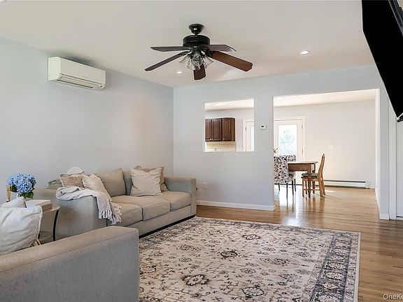 4th image of 84 Bieselin Road