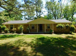 3302 Charleston Ave NW, Huntsville, AL 35810