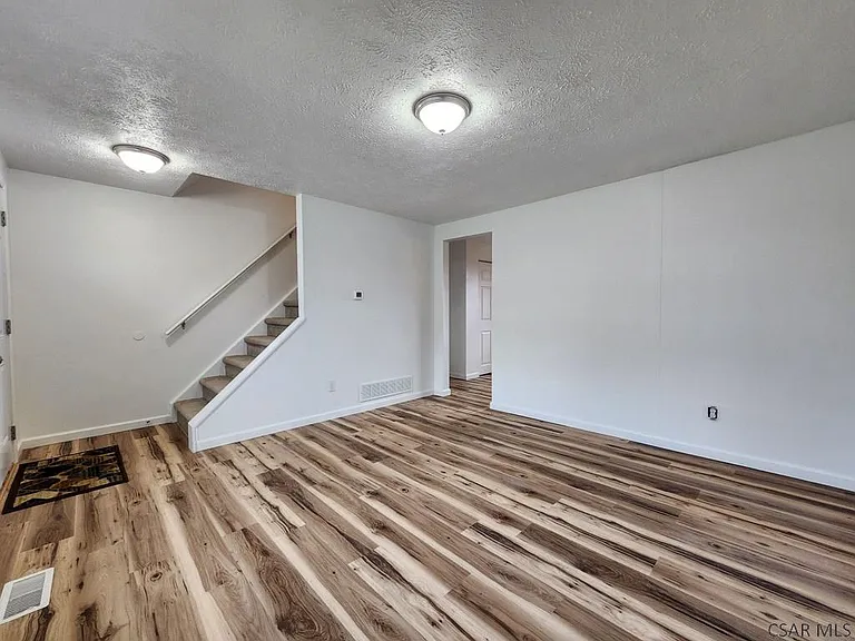 431 Devon Dr — Photo 10