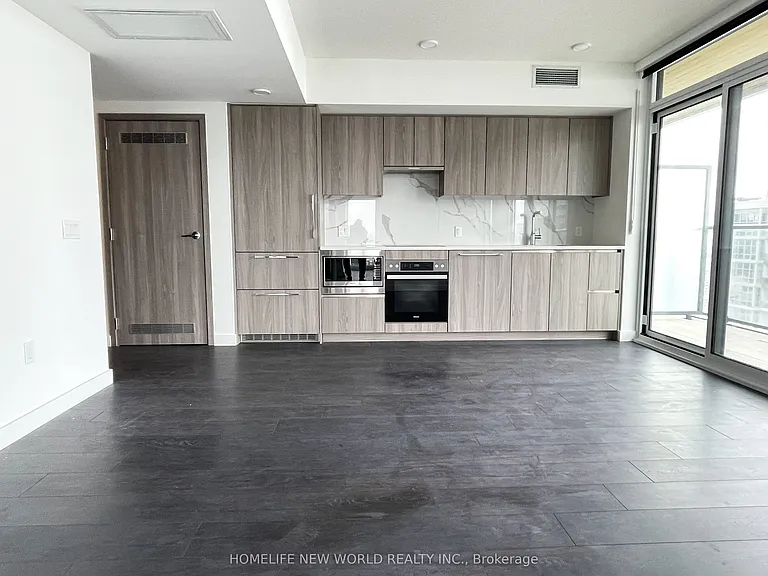 3 Concord Cityplace Way #4111 — Photo 2