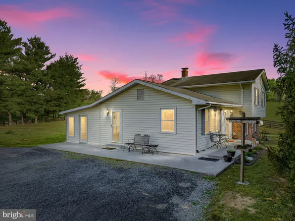 3703 Oranda Rd, Strasburg, VA 22657