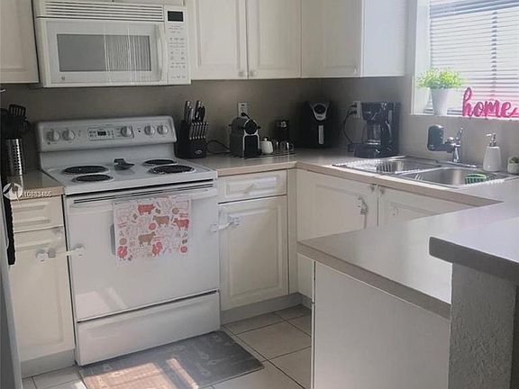 4th image of 12385 SW 125th Ct Unit 12385
