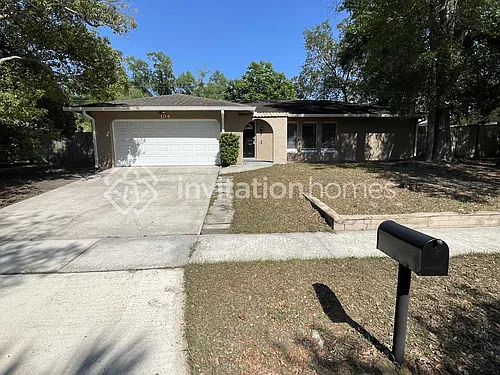 104 Sunset Dr Photo 1