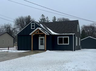 303 Central Ave S, Geneva, MN 56035