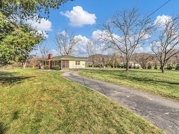 4th image of 1450 Cane Creek Rd