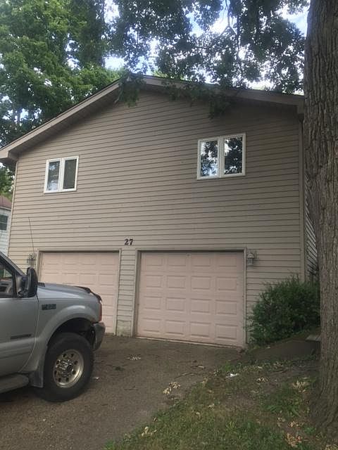 1st image of 27 S Holly Ave