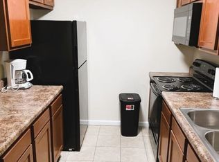 424 S Monroe St #201, Muncie, IN 47305