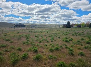 205 Little Lake Rd, Maupin, OR 97037