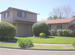 1143 Prunetree Ct, Santa Rosa, CA 95401