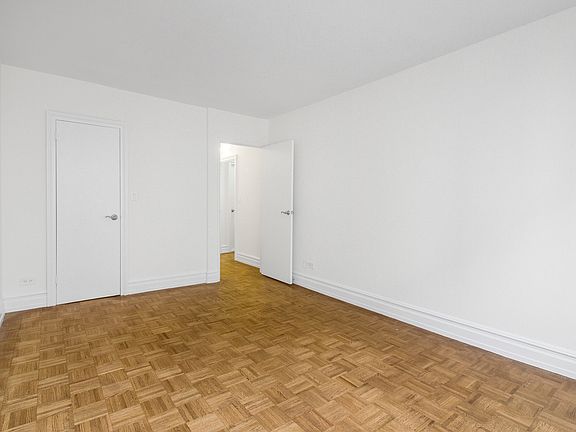 5th image of 145 W 67th St #37K