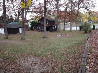 4201 Riverside Rd, Waterford, WI 53185