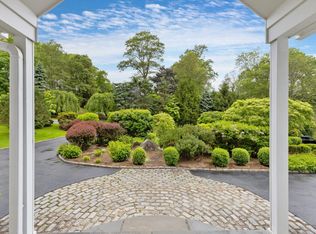 2 Patriots Farm Ct, Armonk, NY 10504