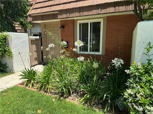 22161 James Alan Cir, Chatsworth, CA 91311