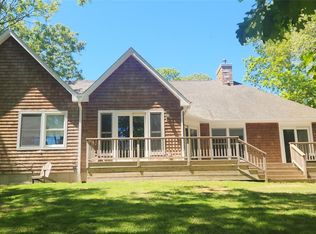 636 Hands Creek Rd, East Hampton, NY 11937