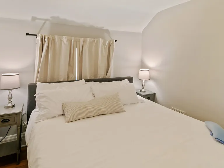 225 W Park Ave #1 — Photo 34