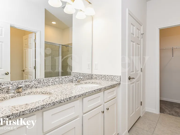 1156 Spokane Point — Photo 10