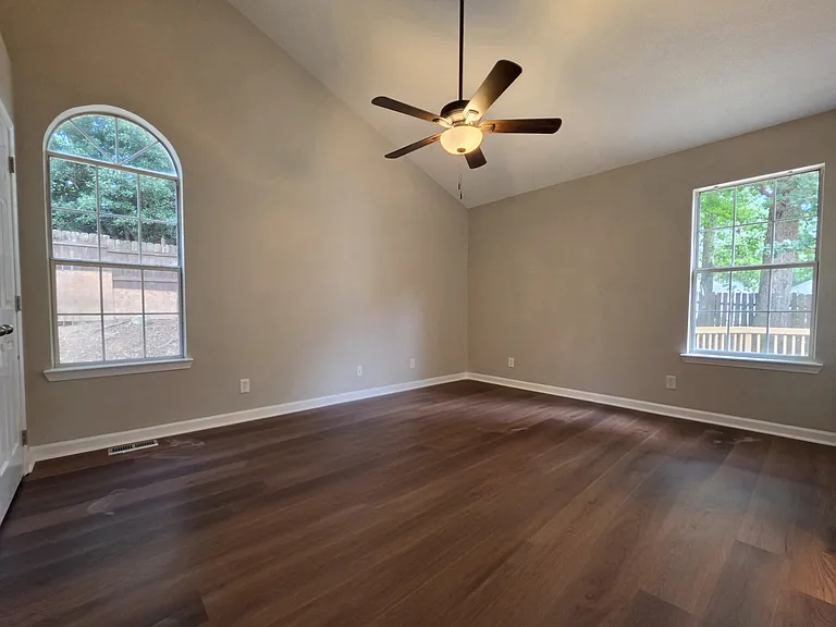 503 Dunwoody Dr — Photo 24