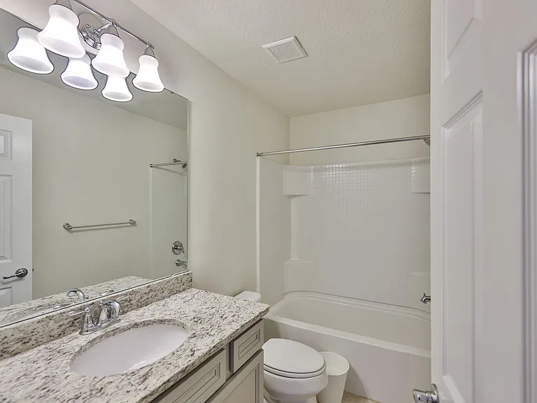 9160 Hillcroft Dr — Photo 23