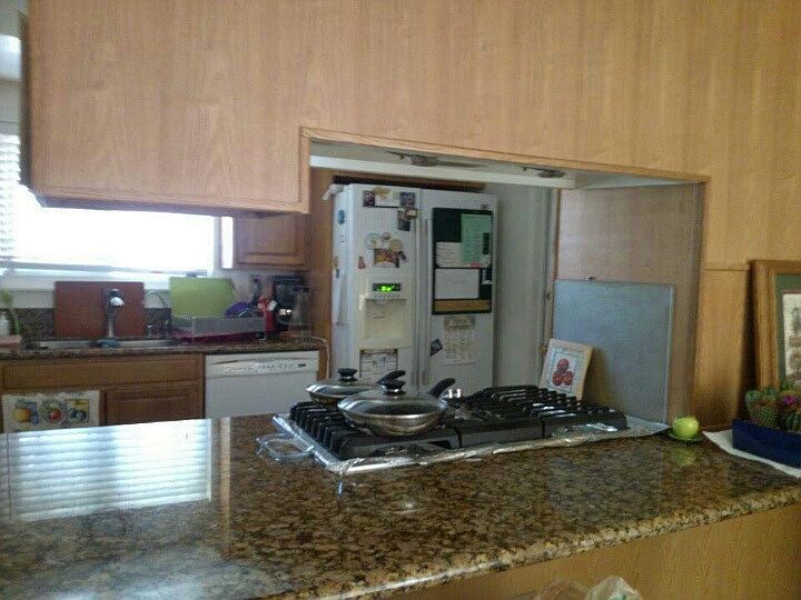 2nd image of 4951 Lemon Ave