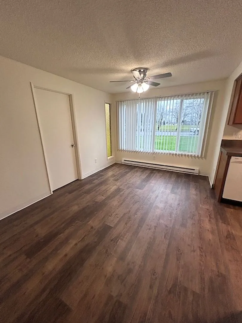 Ava Apartments — Photo 2