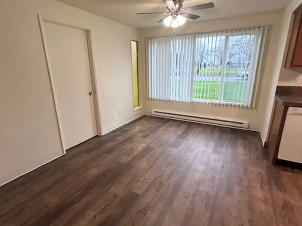 Ava Apartments, 1208 Newberg Hwy APT 101A, Woodburn, OR 97071