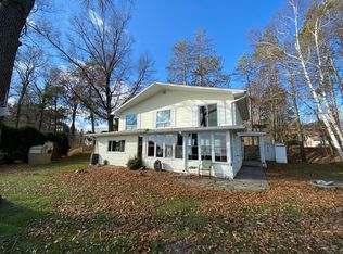 N2610 Shore Dr, Marinette, WI 54143