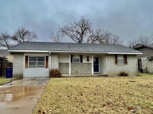 928 Charles Dr, Ada, OK 74820