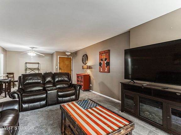 4th image of 7502 Farmingdale Dr APT 110