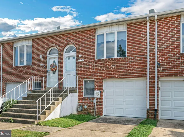 12709 Verda Dr, Philadelphia, PA 19154