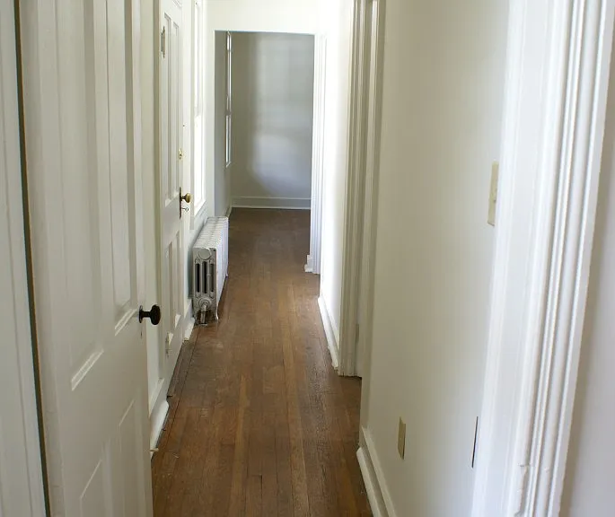 2 E 4th St #4 — Photo 4