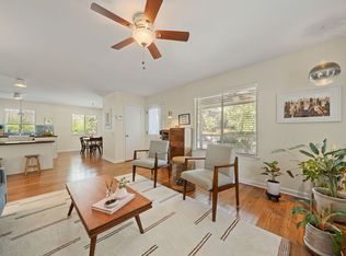 1118 Christie Dr, Austin, TX 78721