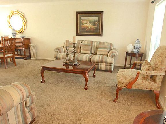5th image of 119 Coral Bay Dr