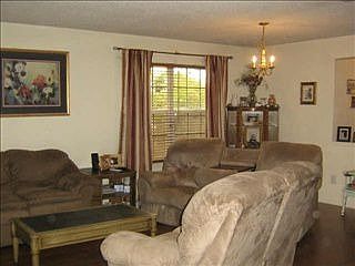 1st image of 200 Heritage Dr