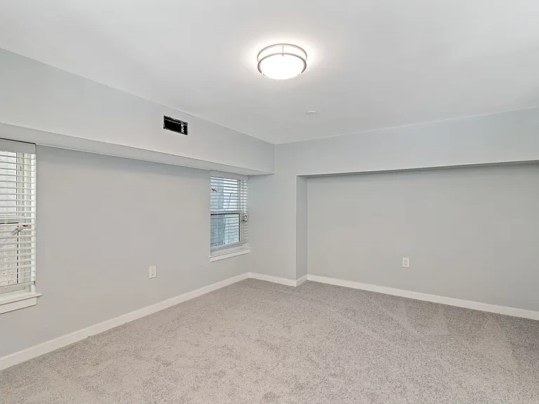 4649 Umbria St #101 — Photo 17