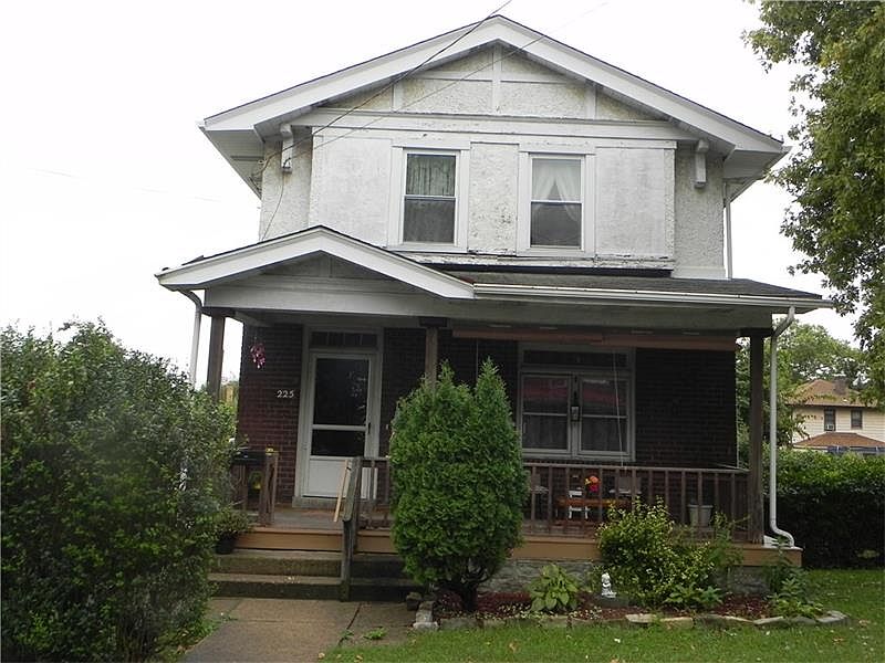 1st image of 225 Parklyn St