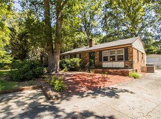 1412 Bridges Dr, High Point, NC 27262