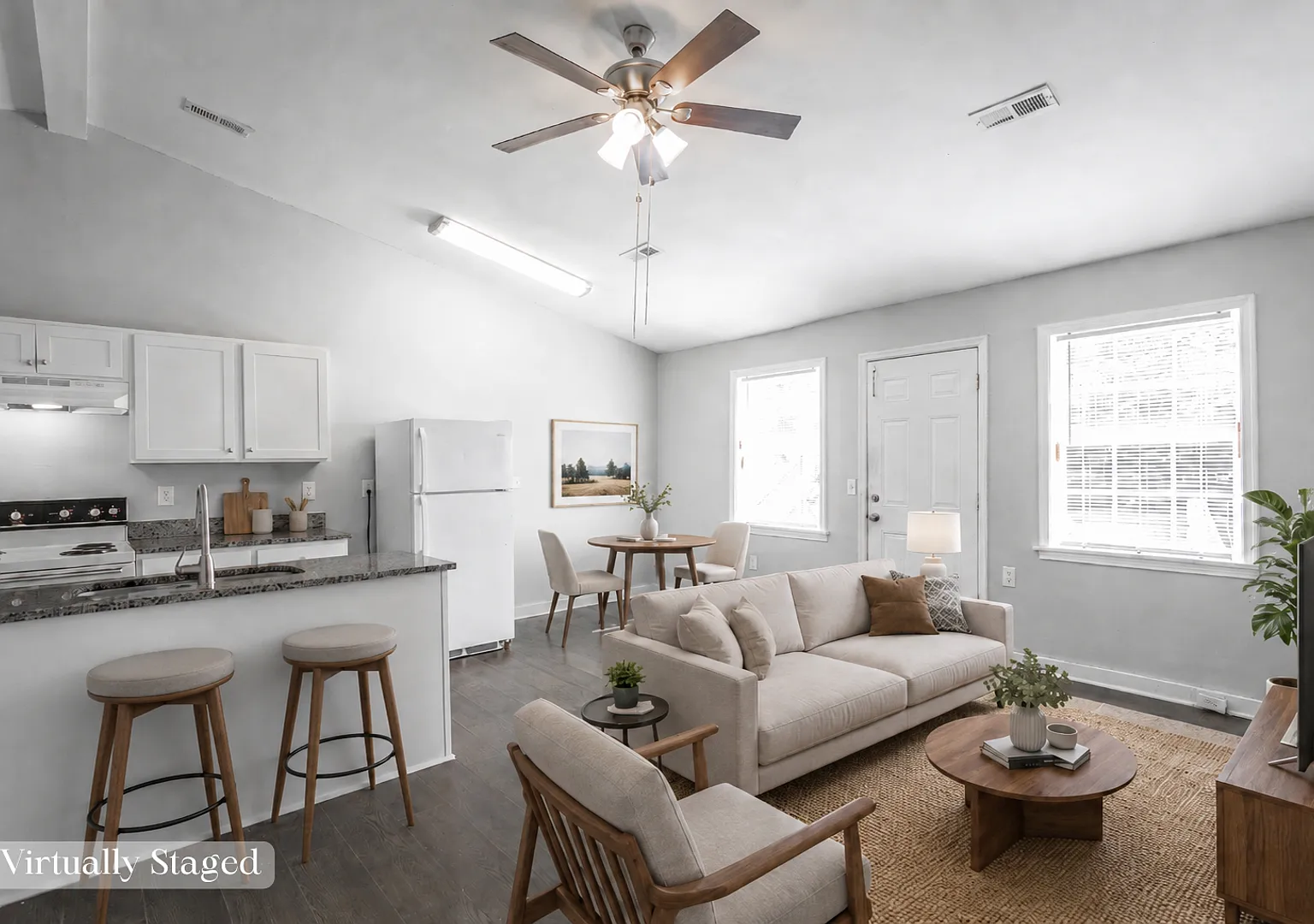 101 Creeks Bend Dr — Photo 1