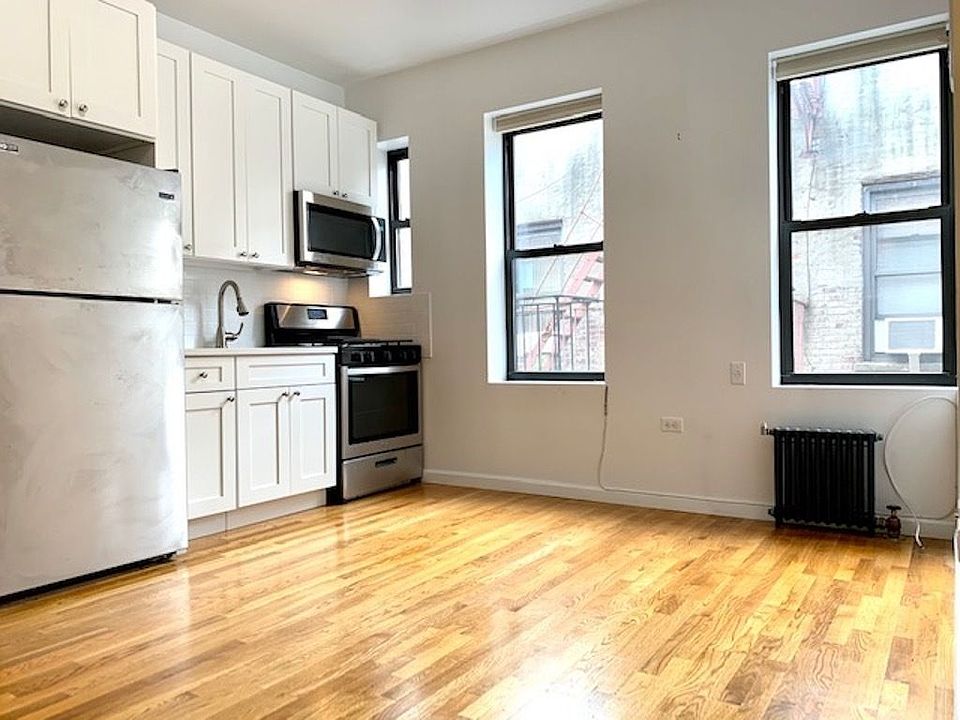 1st image of 43-29 39th Pl #22