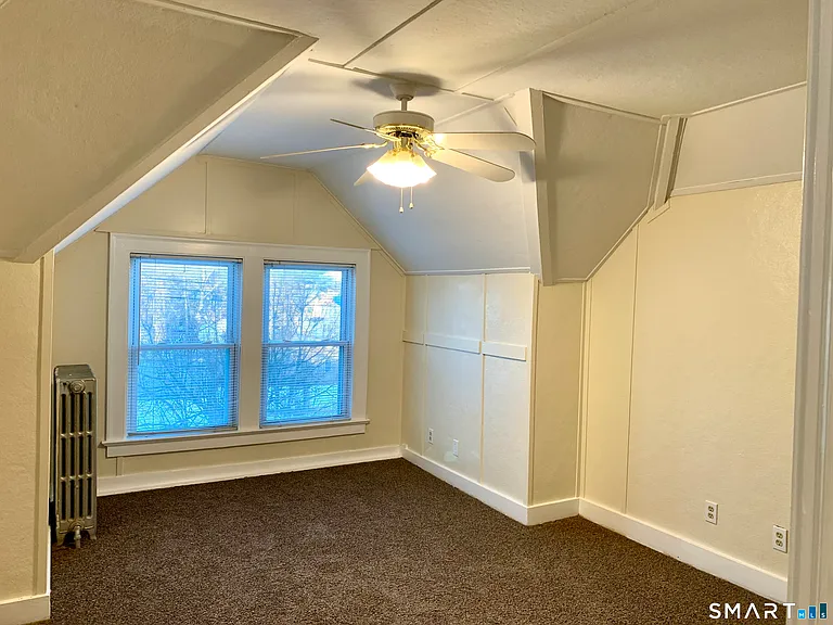 52 Goffe Ter — Photo 24
