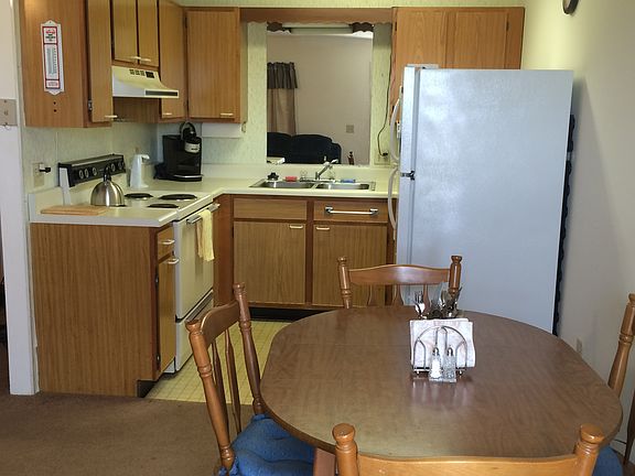 5th image of 1290 9th St #305