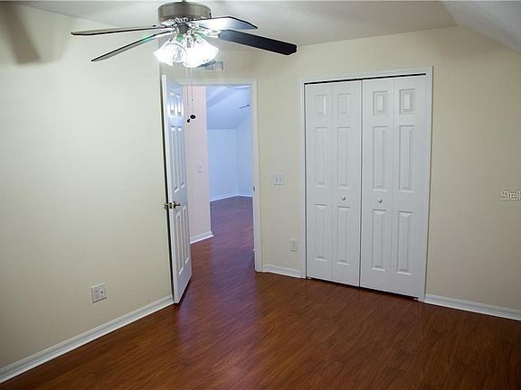 4th image of 15824 Stags Leap Dr