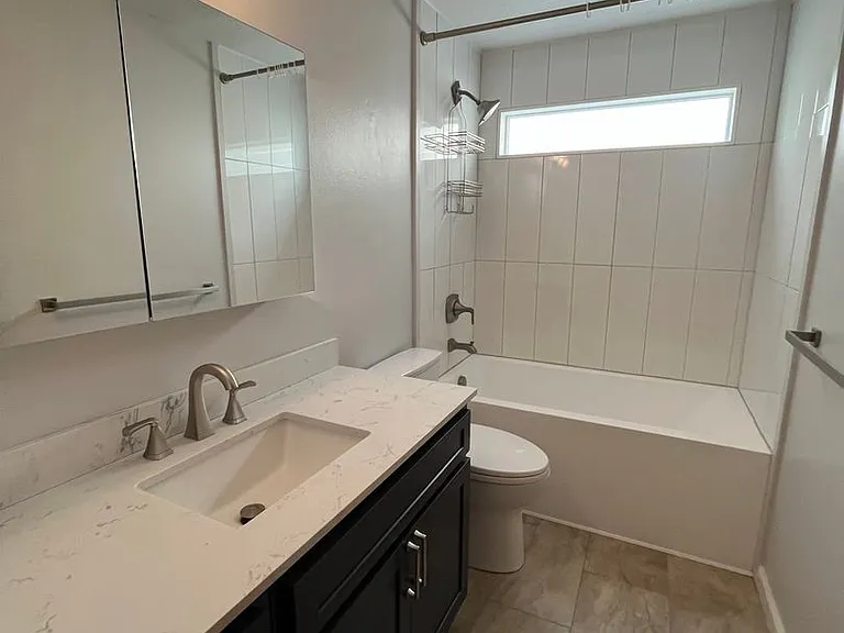 6636 SE Reedway St — Photo 5