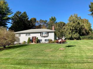 30 Harkin Rd, Carmel, NY 10512