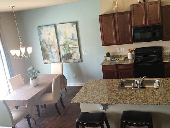 4th image of 1930 Sea Oats Dr