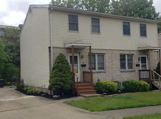 101 Hazel St, Girard, OH