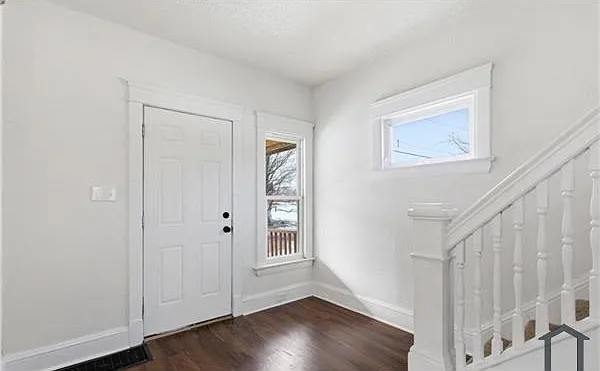 10525 Elk Ave — Photo 6