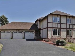 10725 41st Ave N, Plymouth, MN 55441