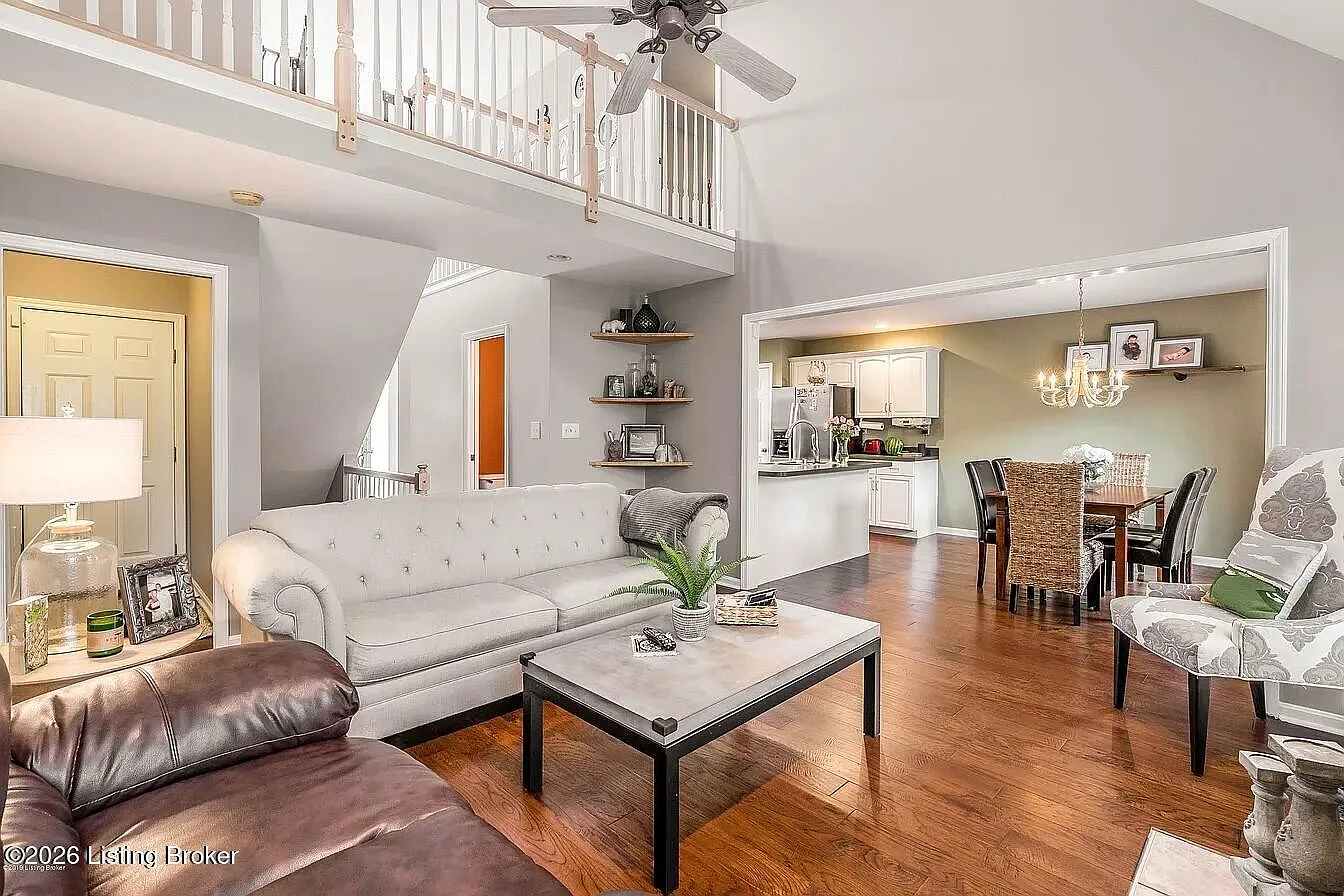 3 bed, 3.5 bath, 2489 sqft, $2,600 — Photo 4