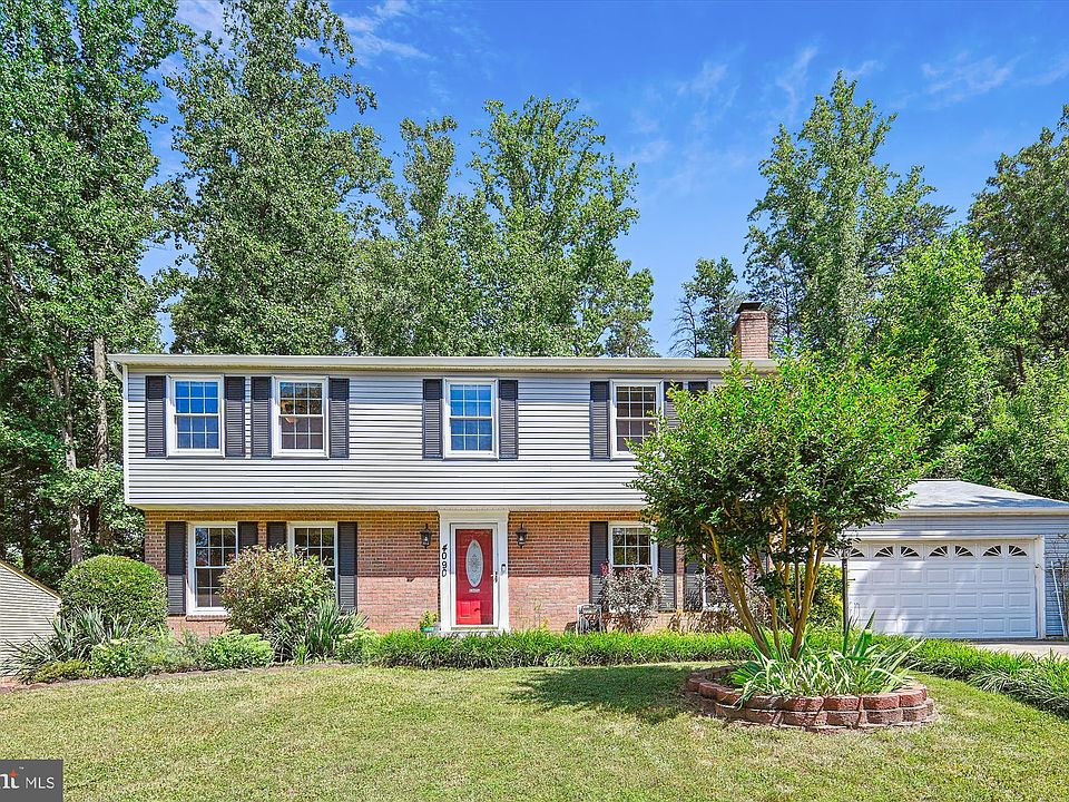 1st image of 4090 Camelot Ct