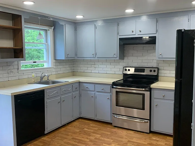 87 Furnace Ave #5E — Photo 6
